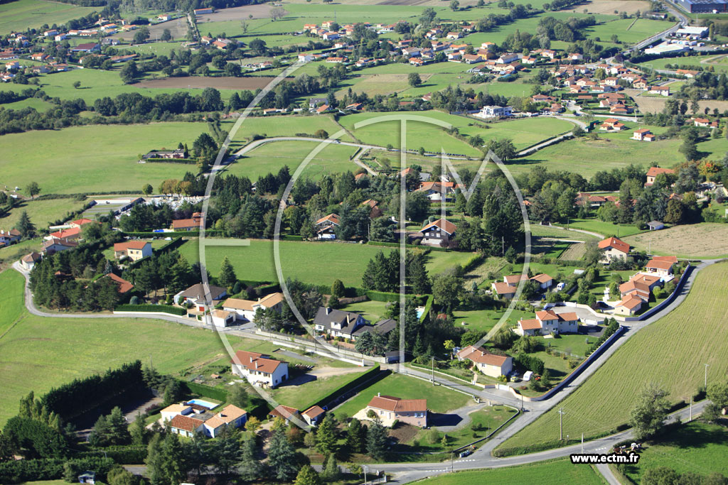 Photo arienne de Saint-Bonnet-les-Oules