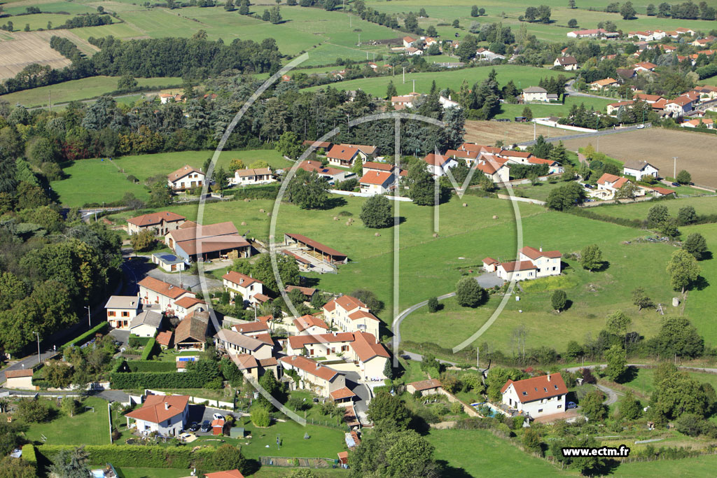 Photo arienne de Saint-Bonnet-les-Oules