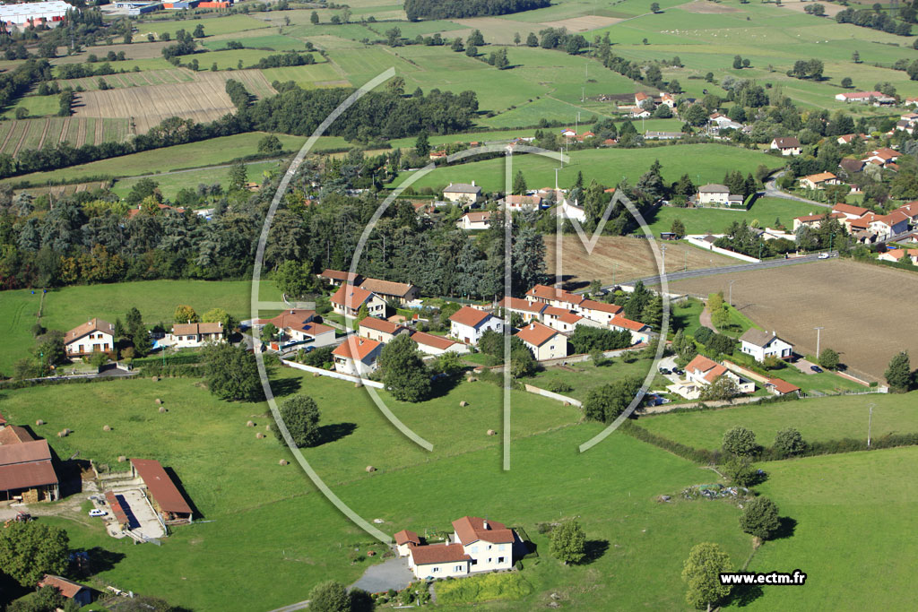 Photo arienne de Saint-Bonnet-les-Oules