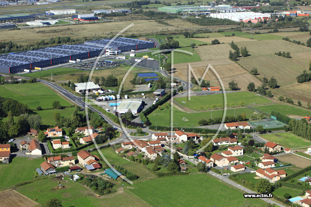 Photo arienne de Saint-Bonnet-les-Oules (Lapra)