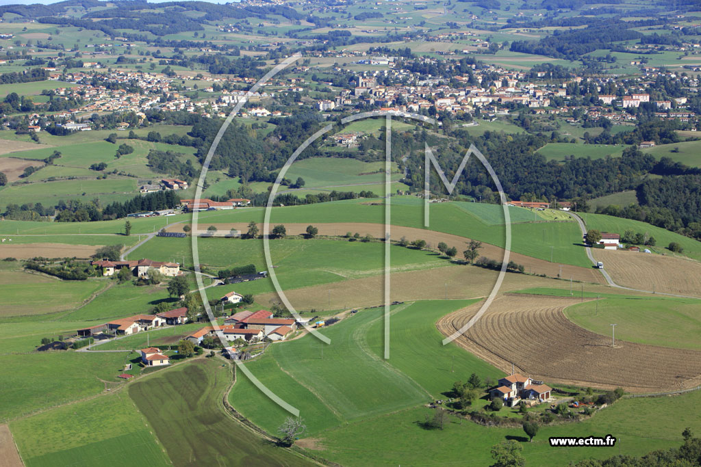 Photo arienne de Saint-Denis-sur-Coise (Bcotte)