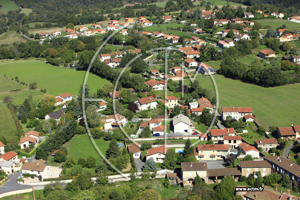 Photo arienne de Saint-Mdard-en-Forez