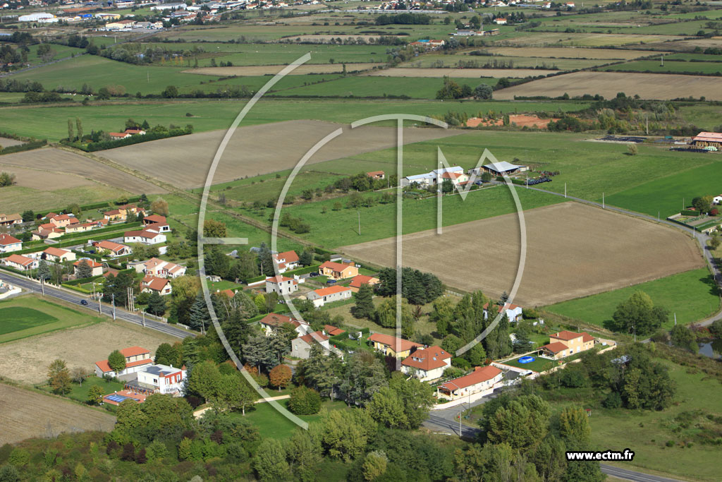 Photo arienne de Saint-Marcellin-en-Forez