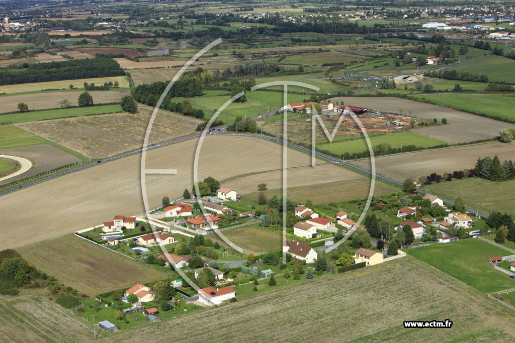 Photo arienne de Saint-Marcellin-en-Forez