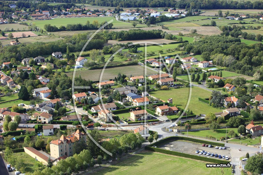 Photo arienne de Saint-Marcellin-en-Forez