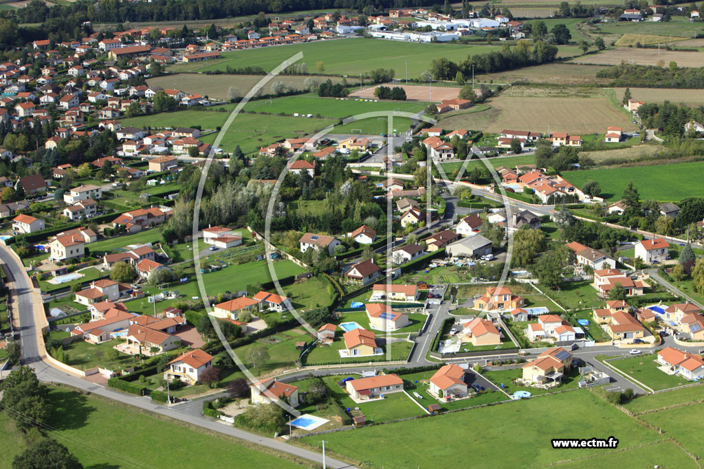 Photo arienne de Saint-Marcellin-en-Forez