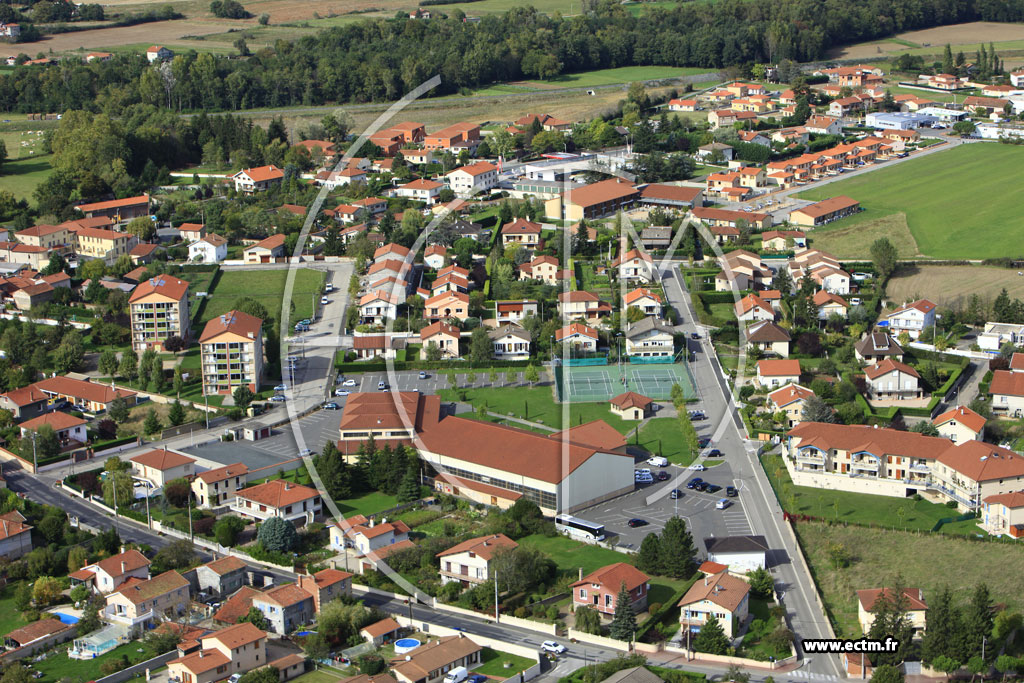 Photo arienne de Saint-Marcellin-en-Forez