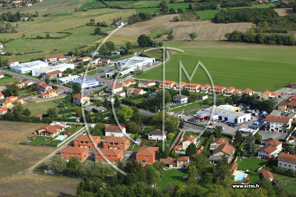 Photo arienne de Saint-Marcellin-en-Forez