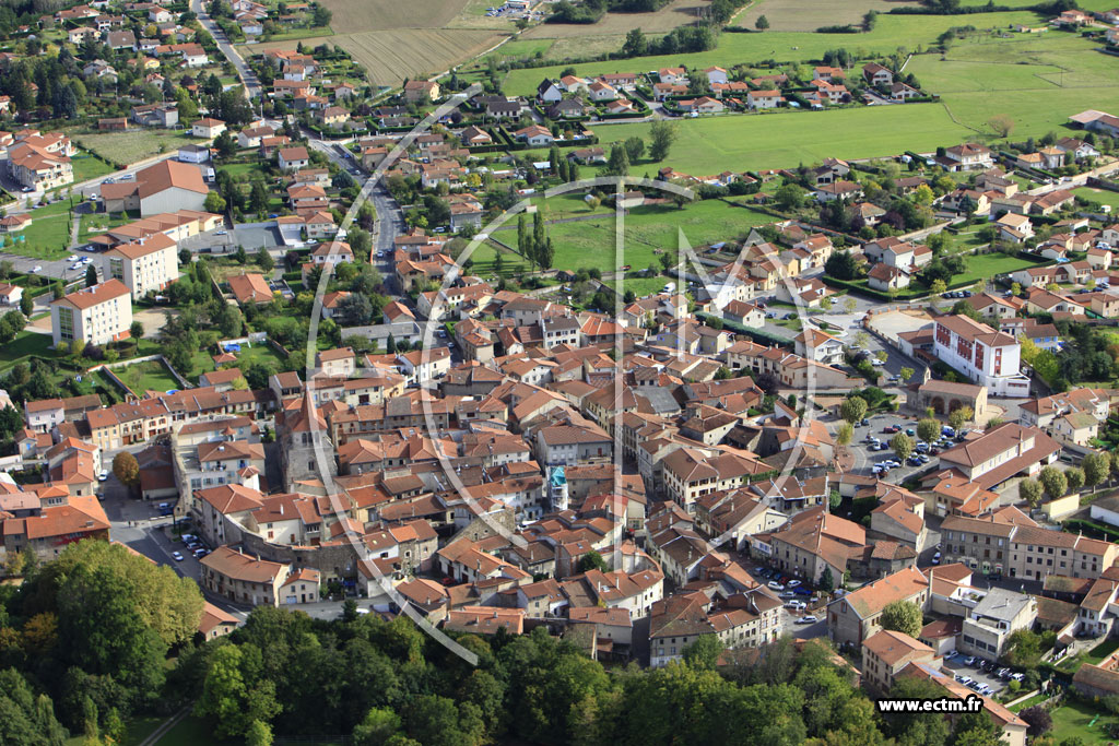 Photo arienne de Saint-Marcellin-en-Forez