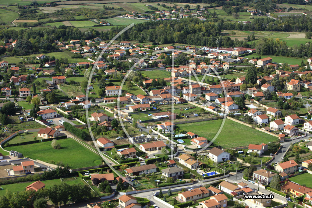 Photo arienne de Saint-Marcellin-en-Forez