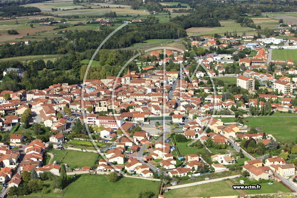 Photo arienne de Saint-Marcellin-en-Forez