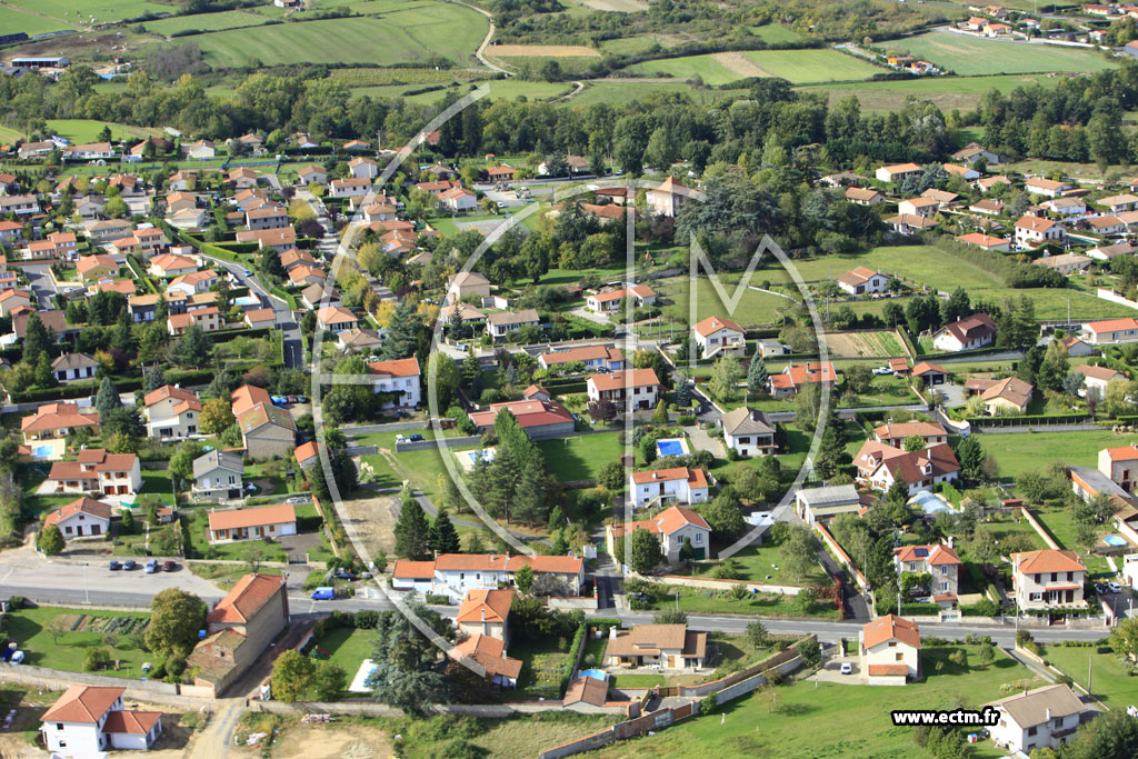 Photo arienne de Saint-Marcellin-en-Forez