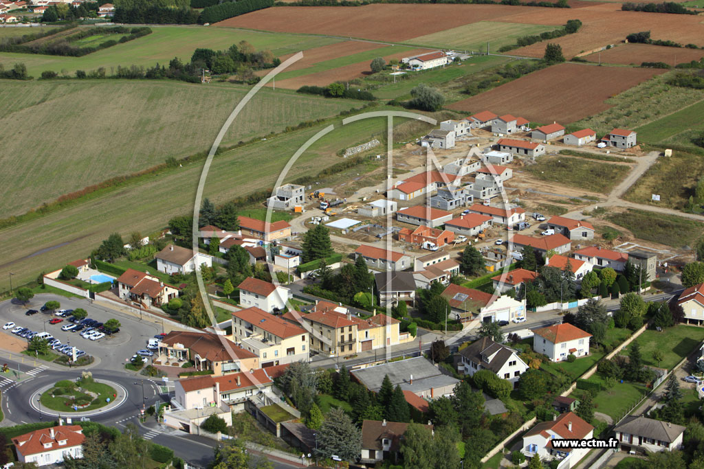 Photo arienne de Sury-le-Comtal