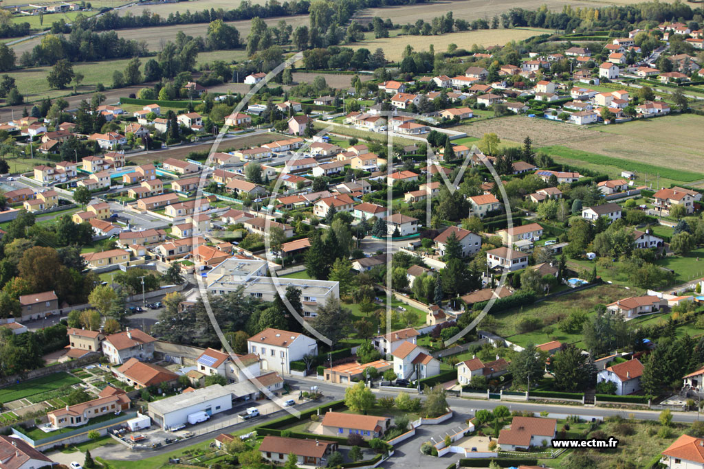 Photo arienne de Sury-le-Comtal