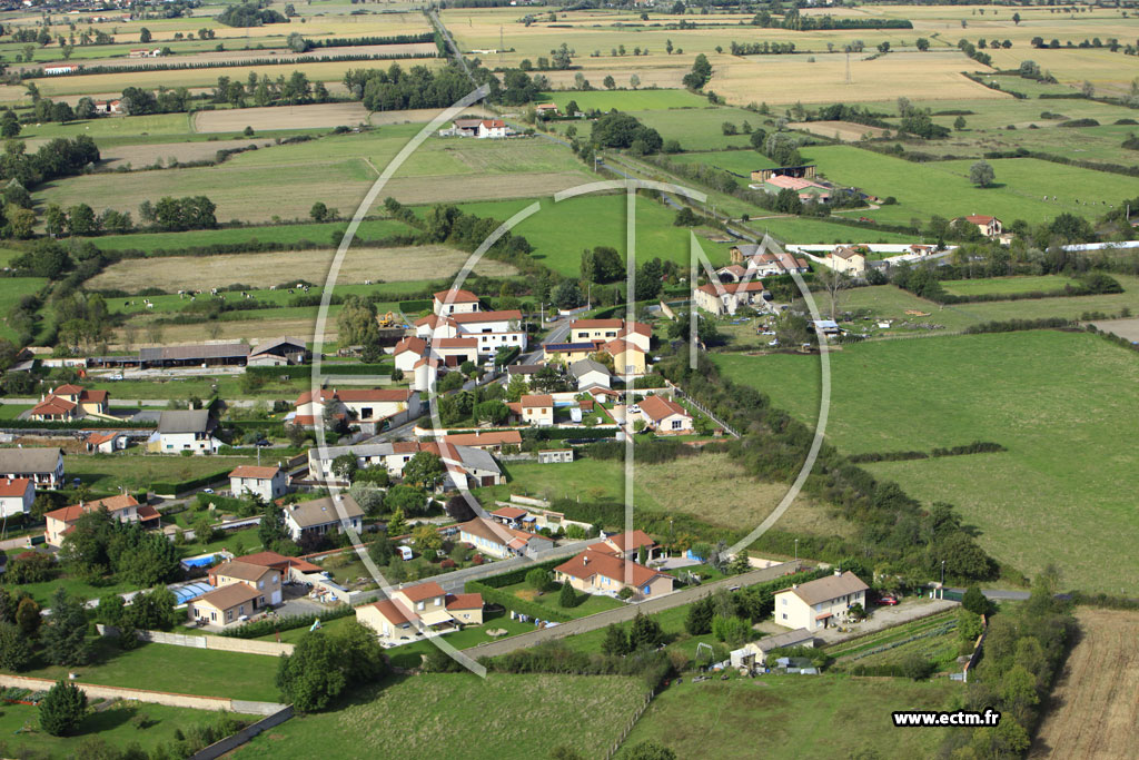 Photo arienne de Sury-le-Comtal (Epeluy)