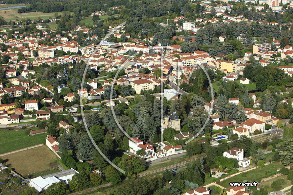 Photo arienne de Andrzieux-Bouthon (Andrzieux)