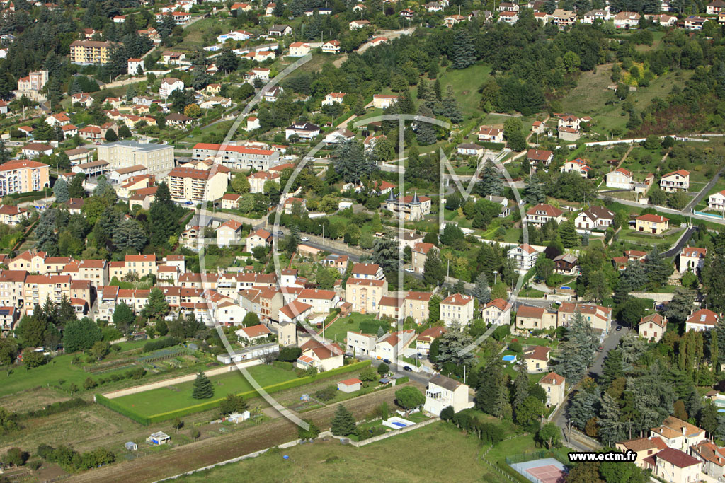 Photo arienne de Saint-Just-Saint-Rambert (Le Vieux Saint Just)