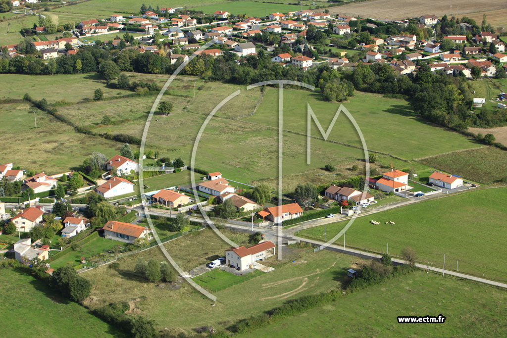 Photo arienne de Saint-Romain-le-Puy (Le Bourgeat)