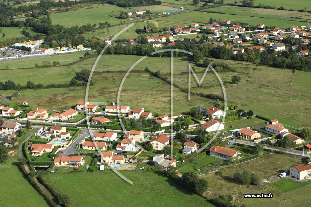 Photo arienne de Saint-Romain-le-Puy (Le Bourgeat)