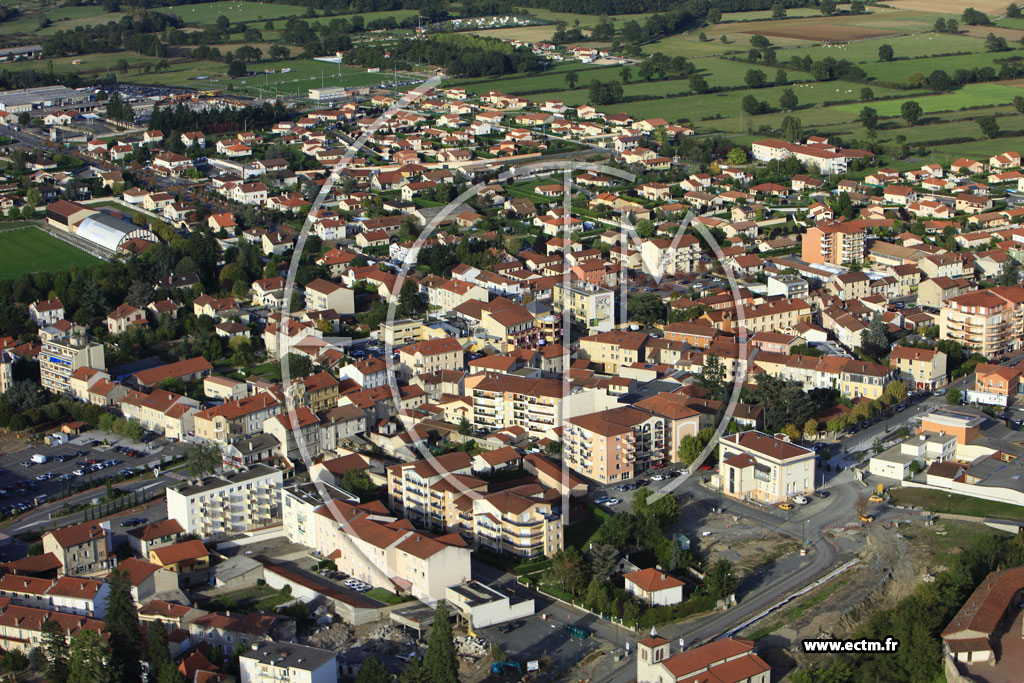 Photo arienne de Montrond-les-Bains