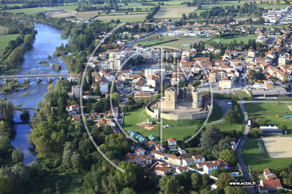 Photo arienne de Montrond-les-Bains (Rue du Colonel Besson)