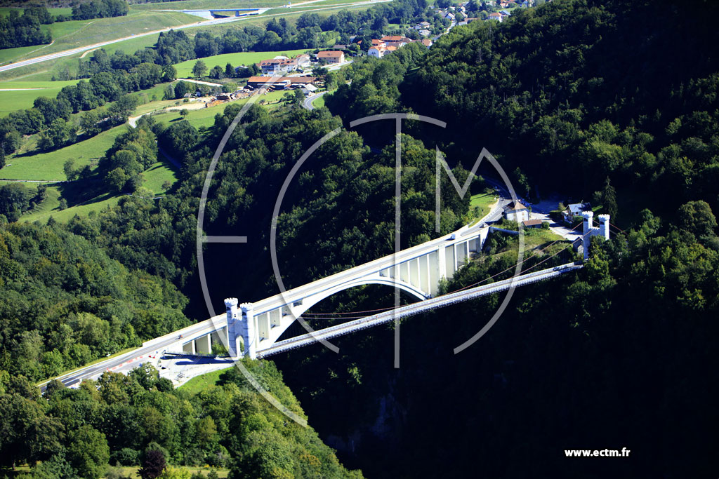 Photo arienne de Cruseilles (Les Ponts de La Caille)