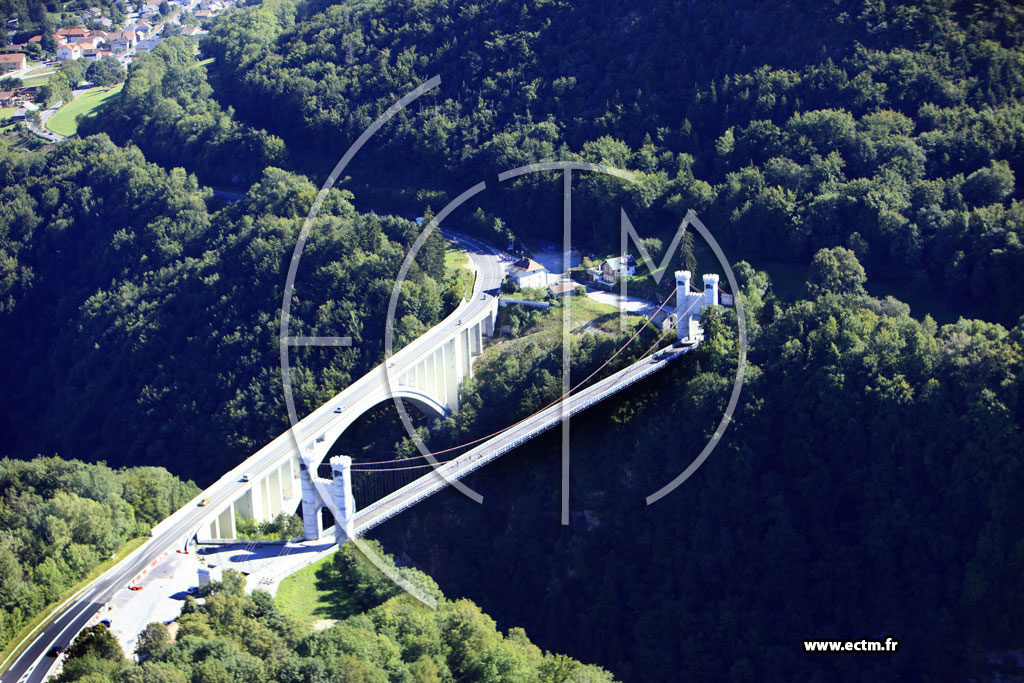 Photo arienne de Cruseilles (Les Ponts de La Caille)