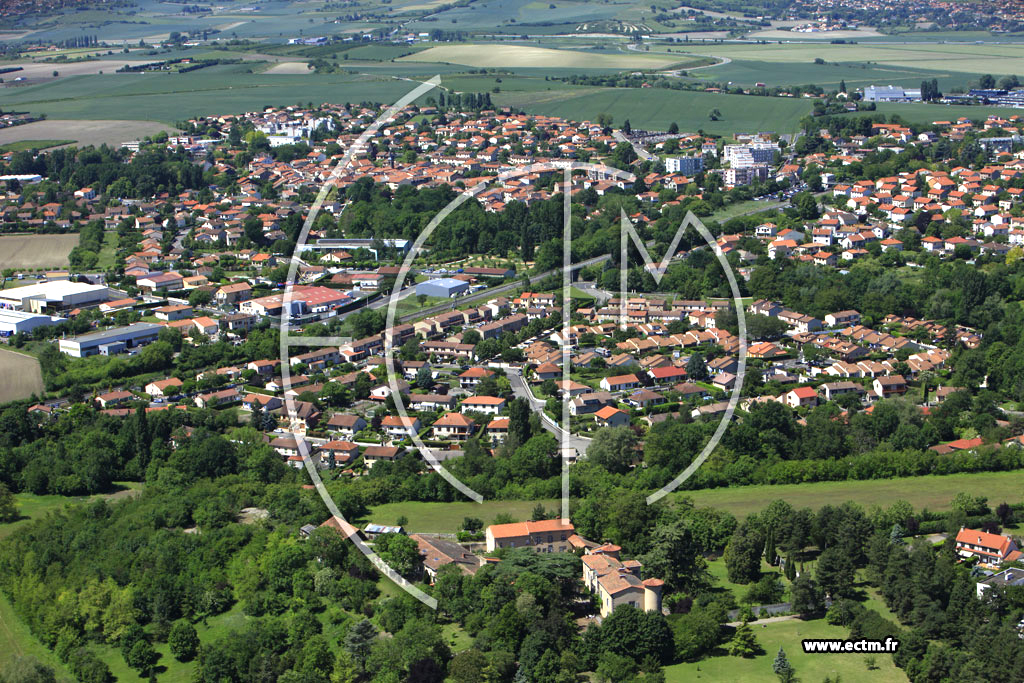 Photo arienne de Cournon-D'Auvergne