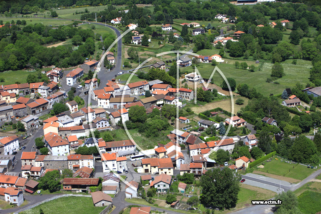 Photo arienne de Chanat-la-Mouteyre