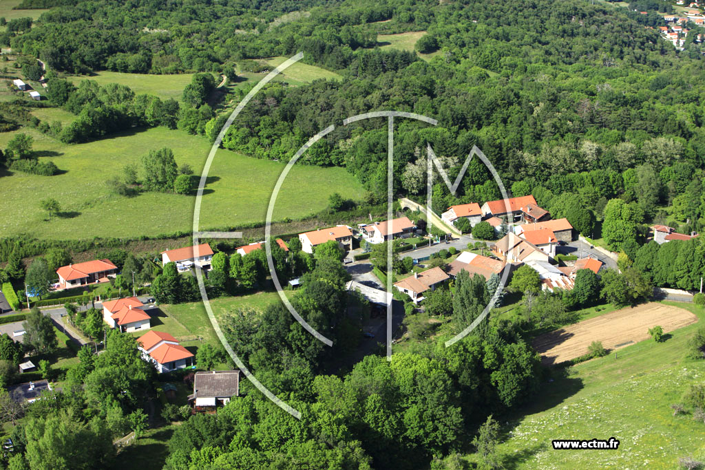 Photo arienne de Chanat-la-Mouteyre (L'Etang)
