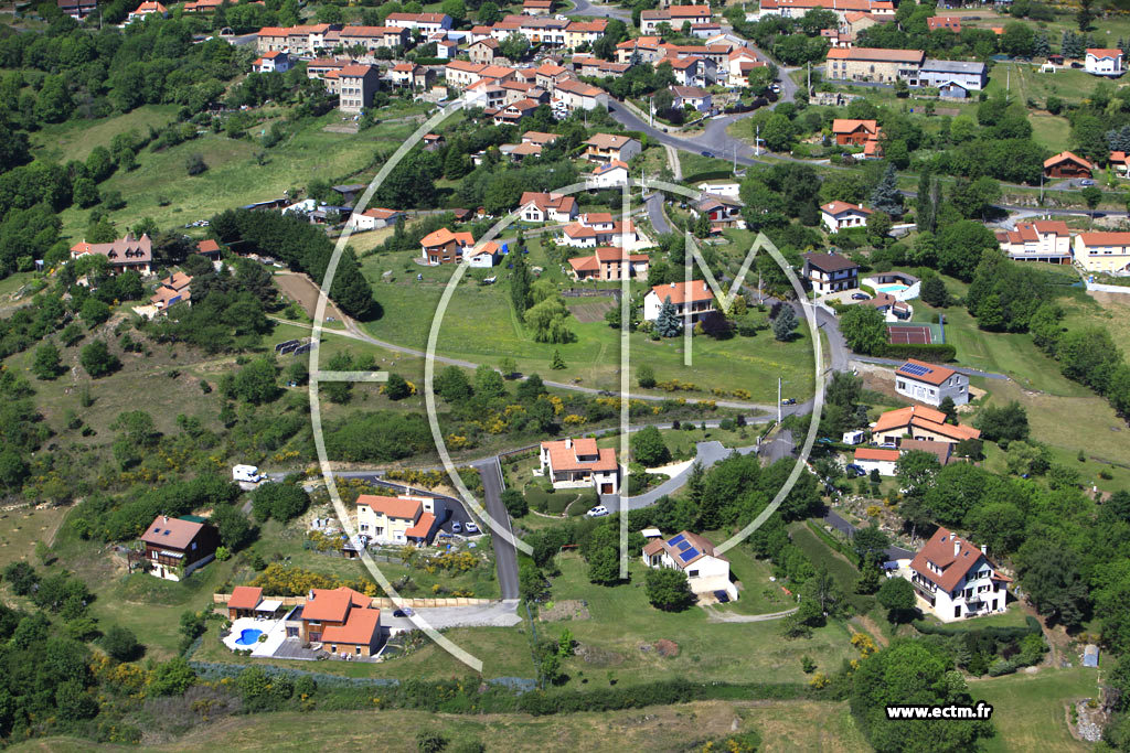 Photo arienne de Saint-Gens-Champanelle (Berzet)