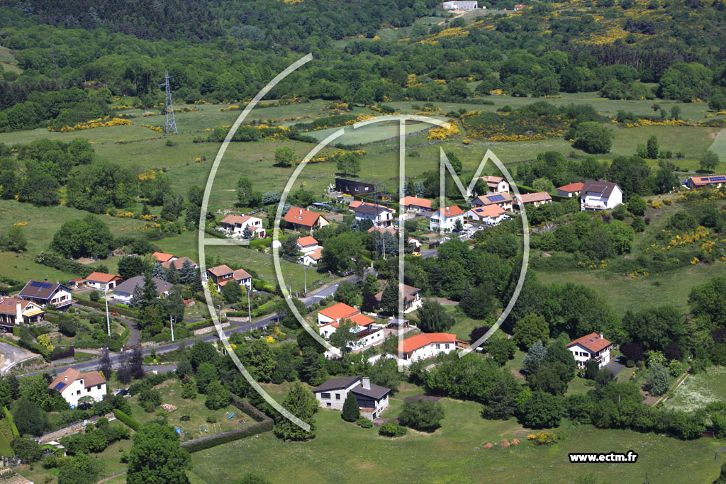 Photo arienne de Saint-Gens-Champanelle (Berzet)