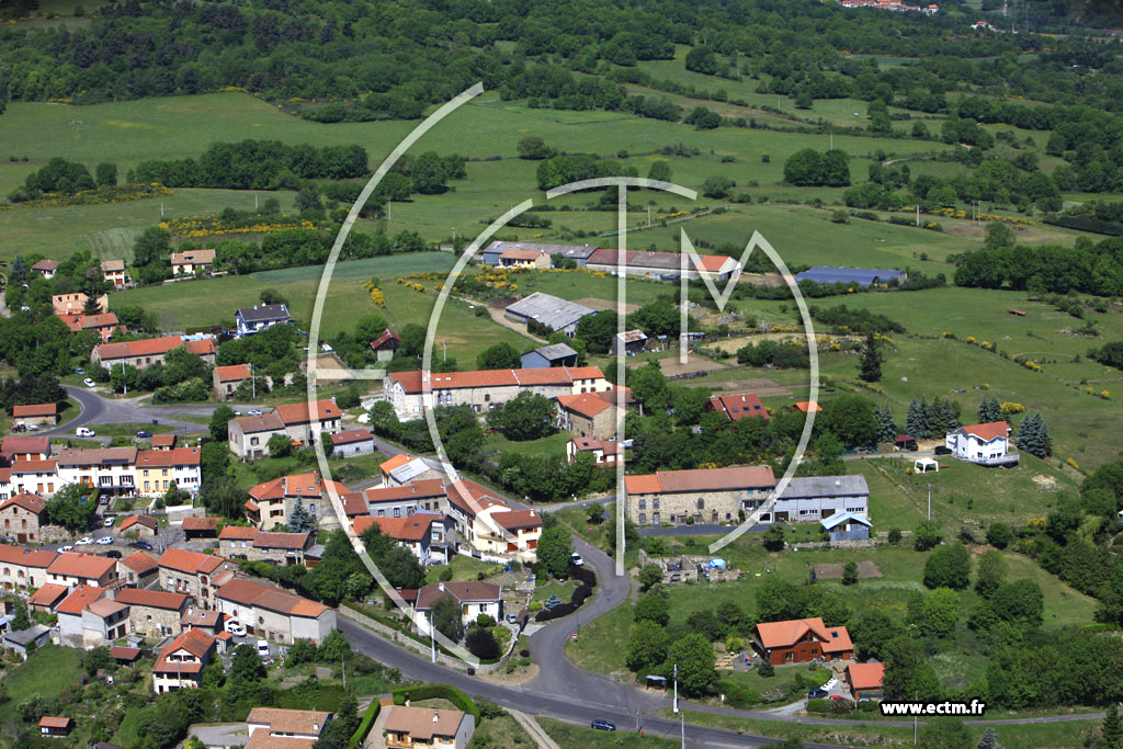 Photo arienne de Saint-Gens-Champanelle (Berzet)