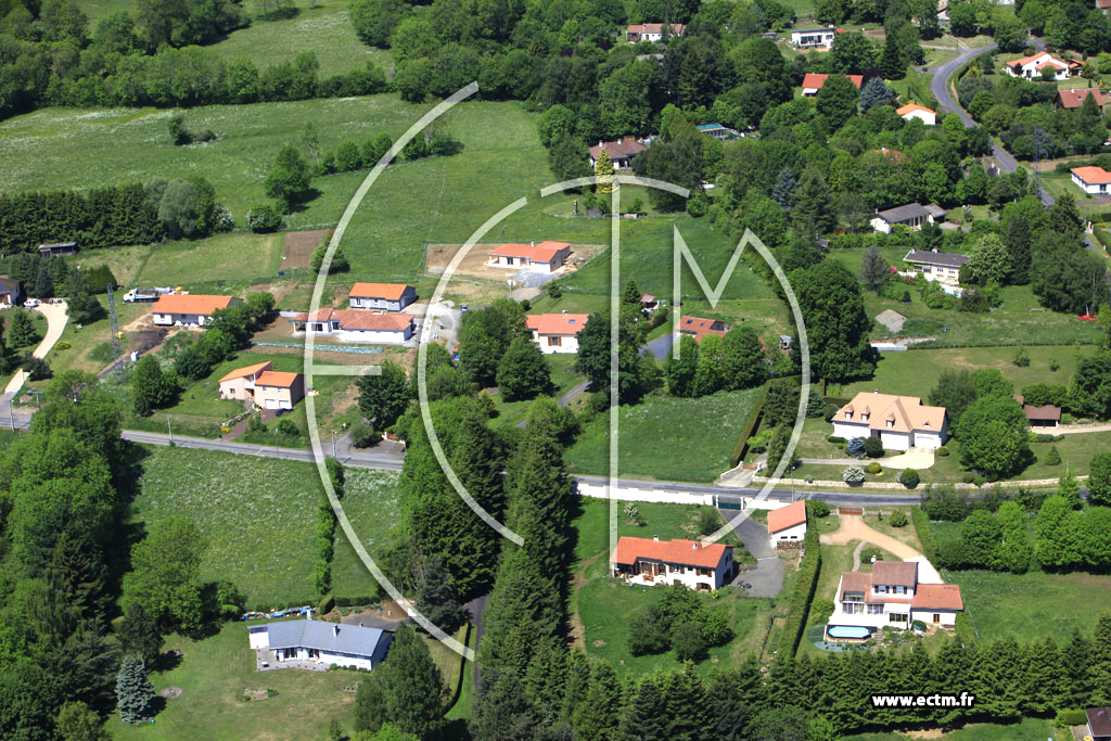 Photo arienne de Saint-Gens-Champanelle (Chatrat)