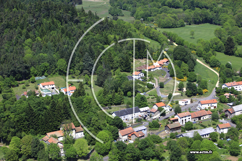 Photo arienne de Saint-Gens-Champanelle (Chatrat)