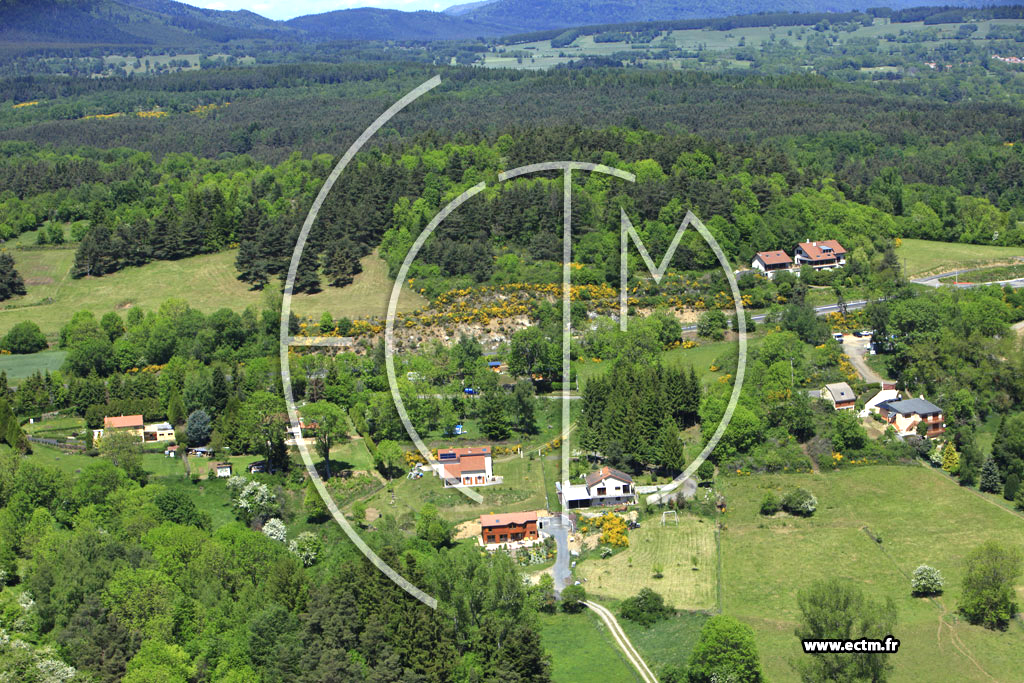 Photo arienne de Saint-Gens-Champanelle (La Cassire)