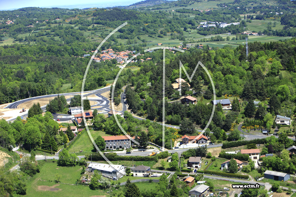Photo arienne de Saint-Gens-Champanelle (La Cassire)
