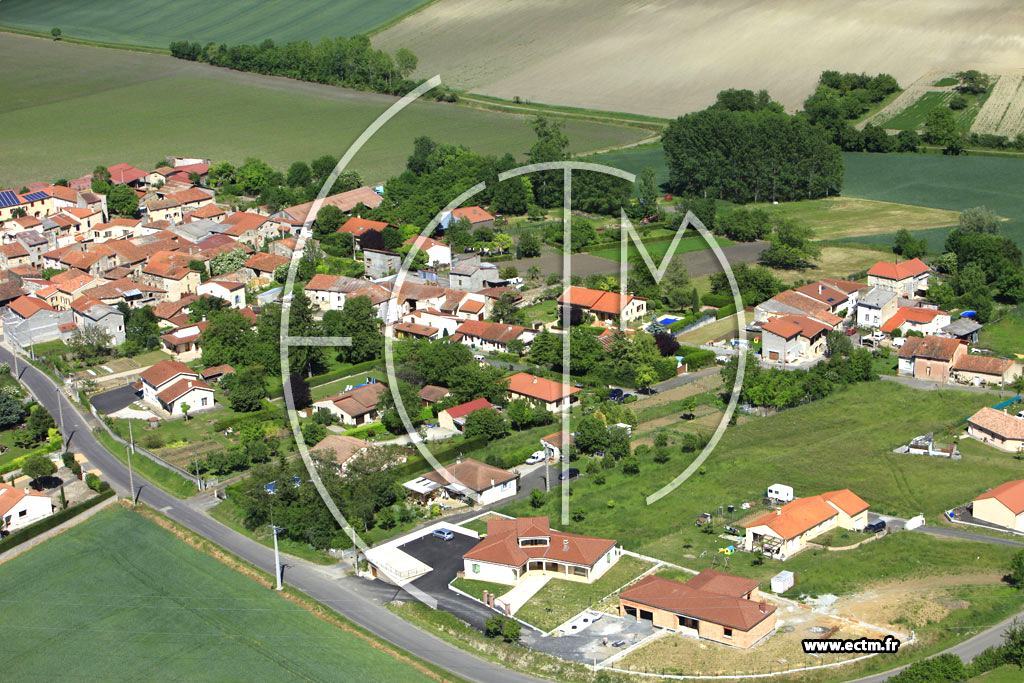 Photo arienne de Saint-Georges-sur-Allier (Ceyssat)