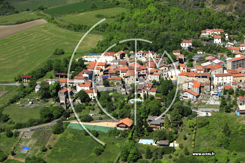 Photo arienne de Yronde-et-Buron (Buron)