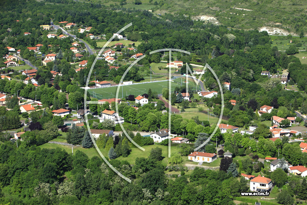Photo arienne de Saint-Amant-Tallende