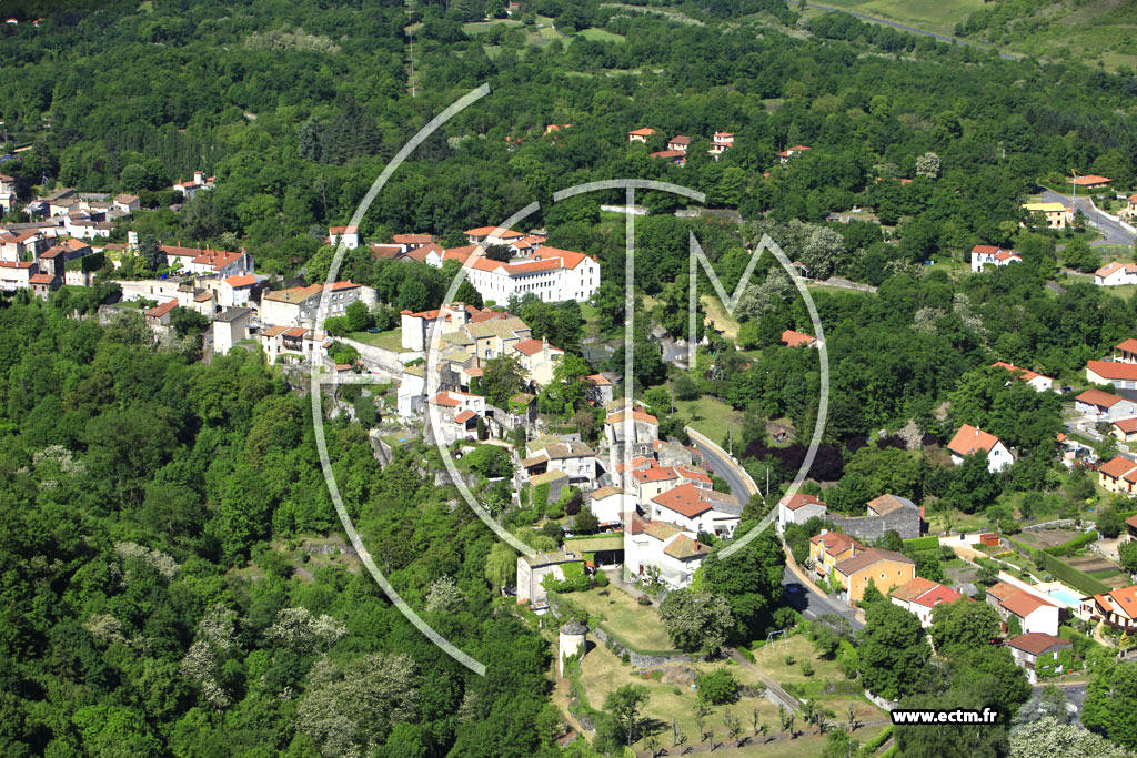 Photo arienne de Saint-Saturnin