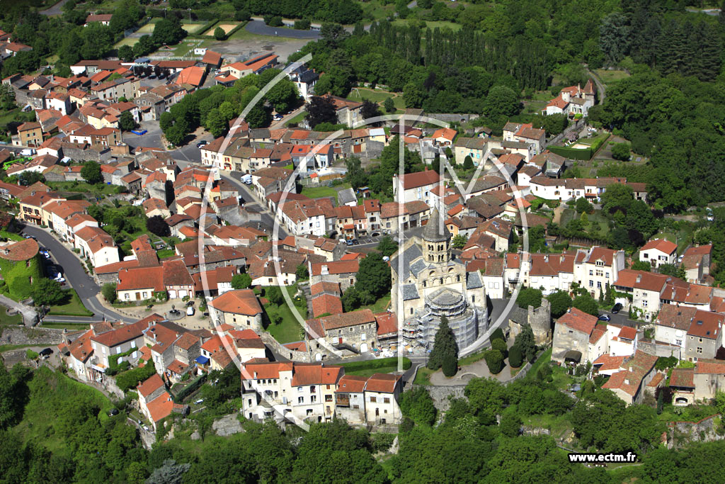 Photo arienne de Saint-Saturnin