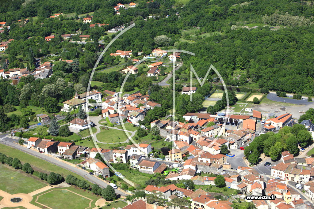 Photo arienne de Saint-Saturnin