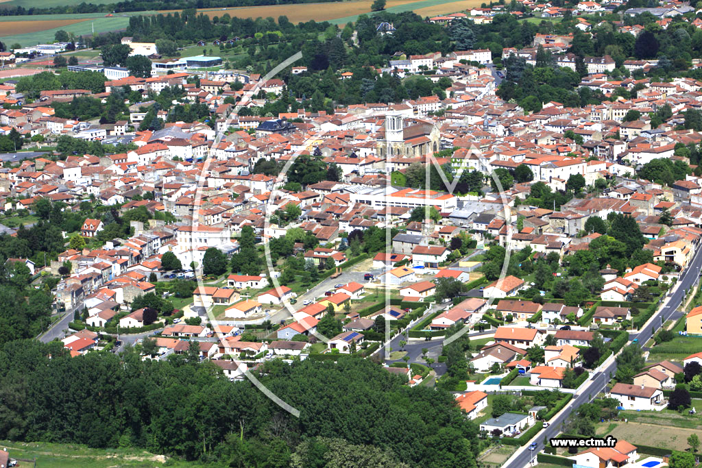 Photo arienne de Billom