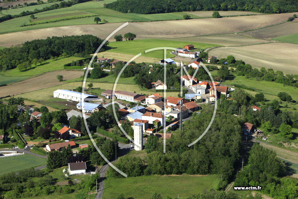 Photo arienne de Lempty (Le Puy)