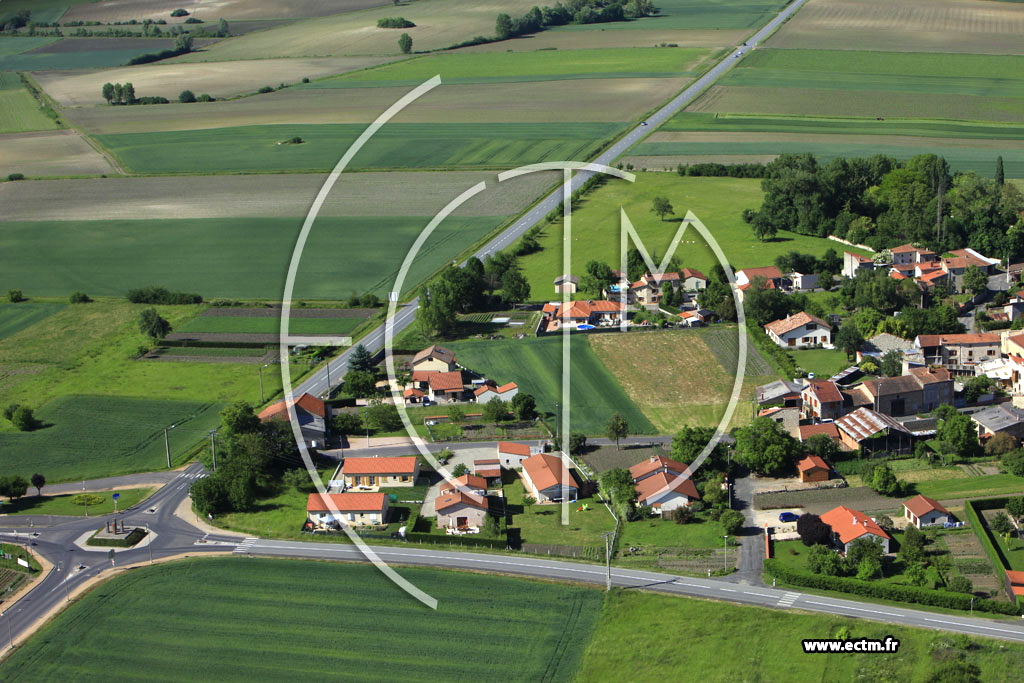 Photo arienne de Moissat (Moissat-Bas)