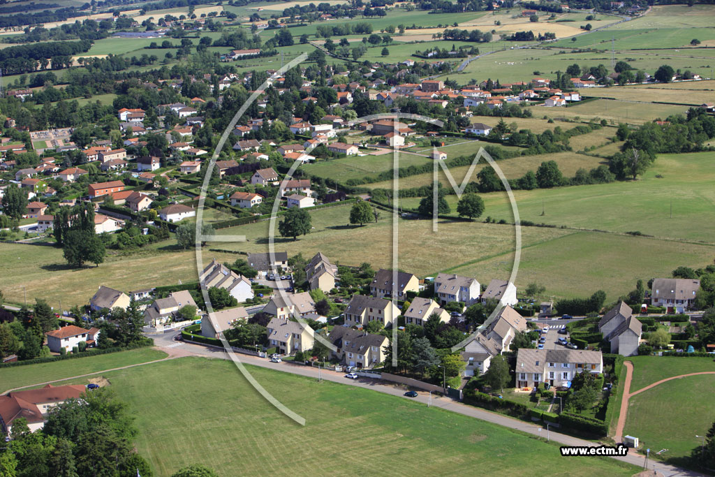 Photo arienne de Commelle-Vernay (Rue Grange Braud)