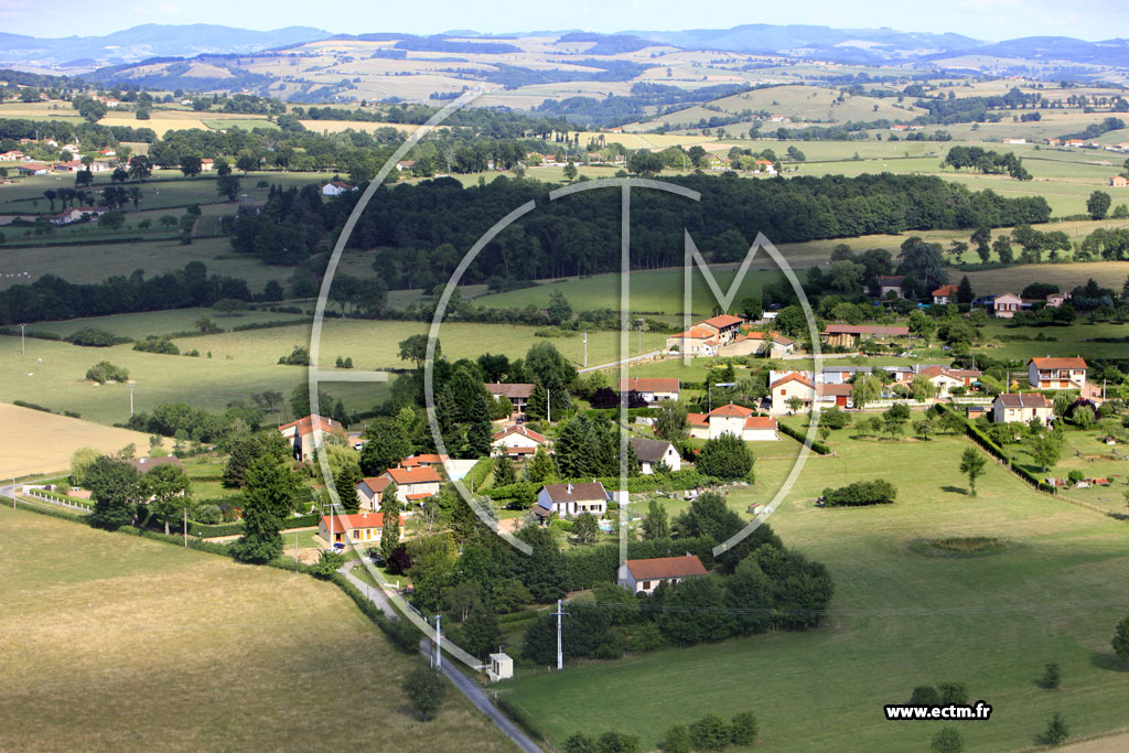 Photo arienne de Notre-Dame-de-Boisset (Le Marvallin)