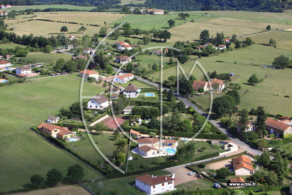 Photo arienne de Notre-Dame-de-Boisset (Le Marvallin)
