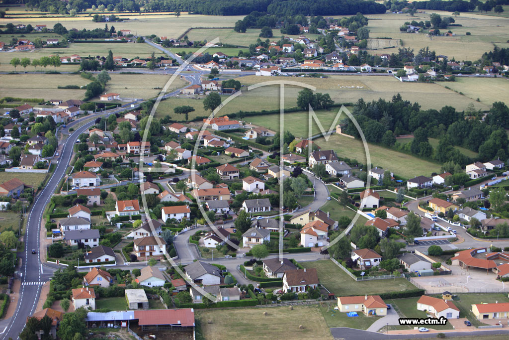 Photo arienne de Pouilly-les-Nonains